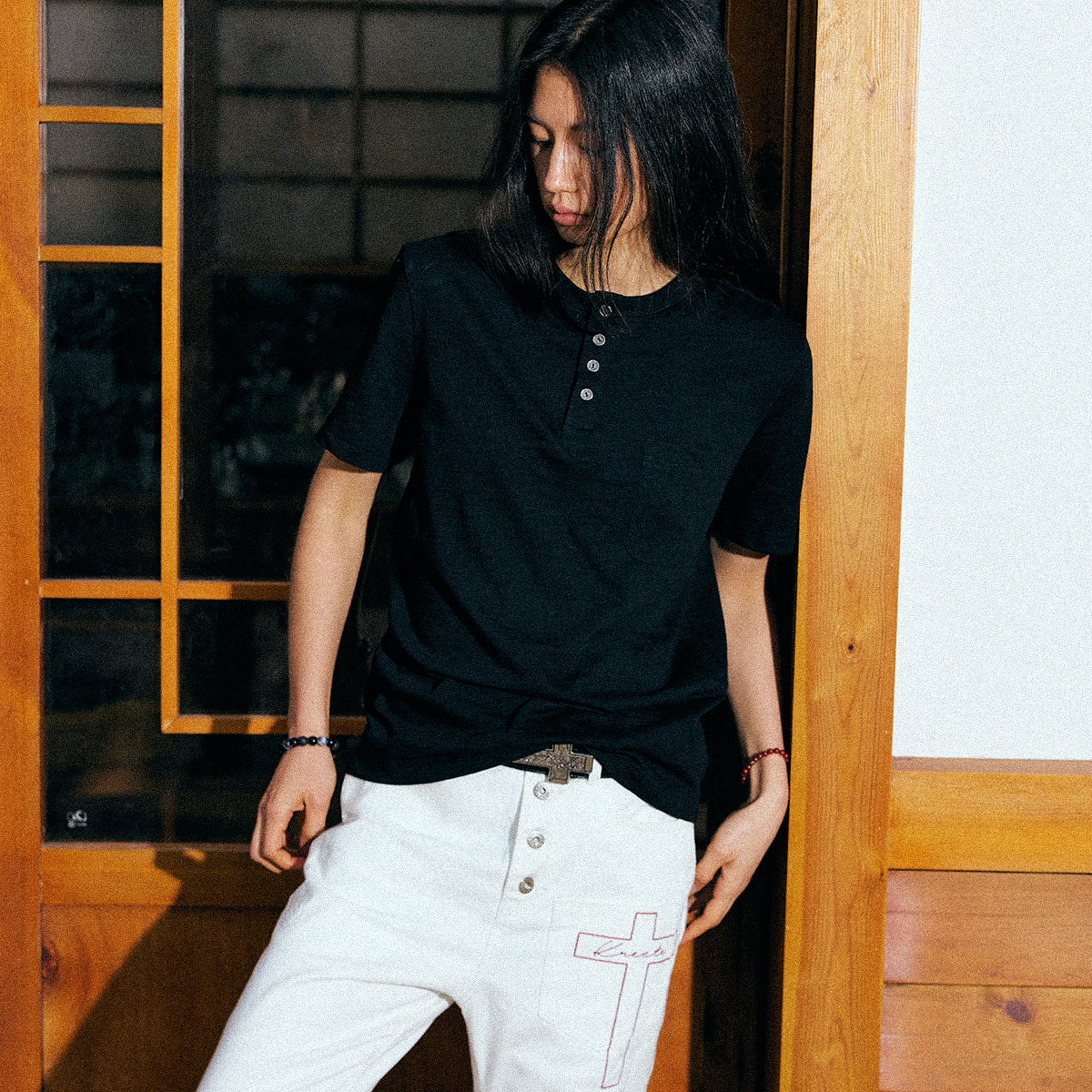 KREATE Chain Cross Henley Tee