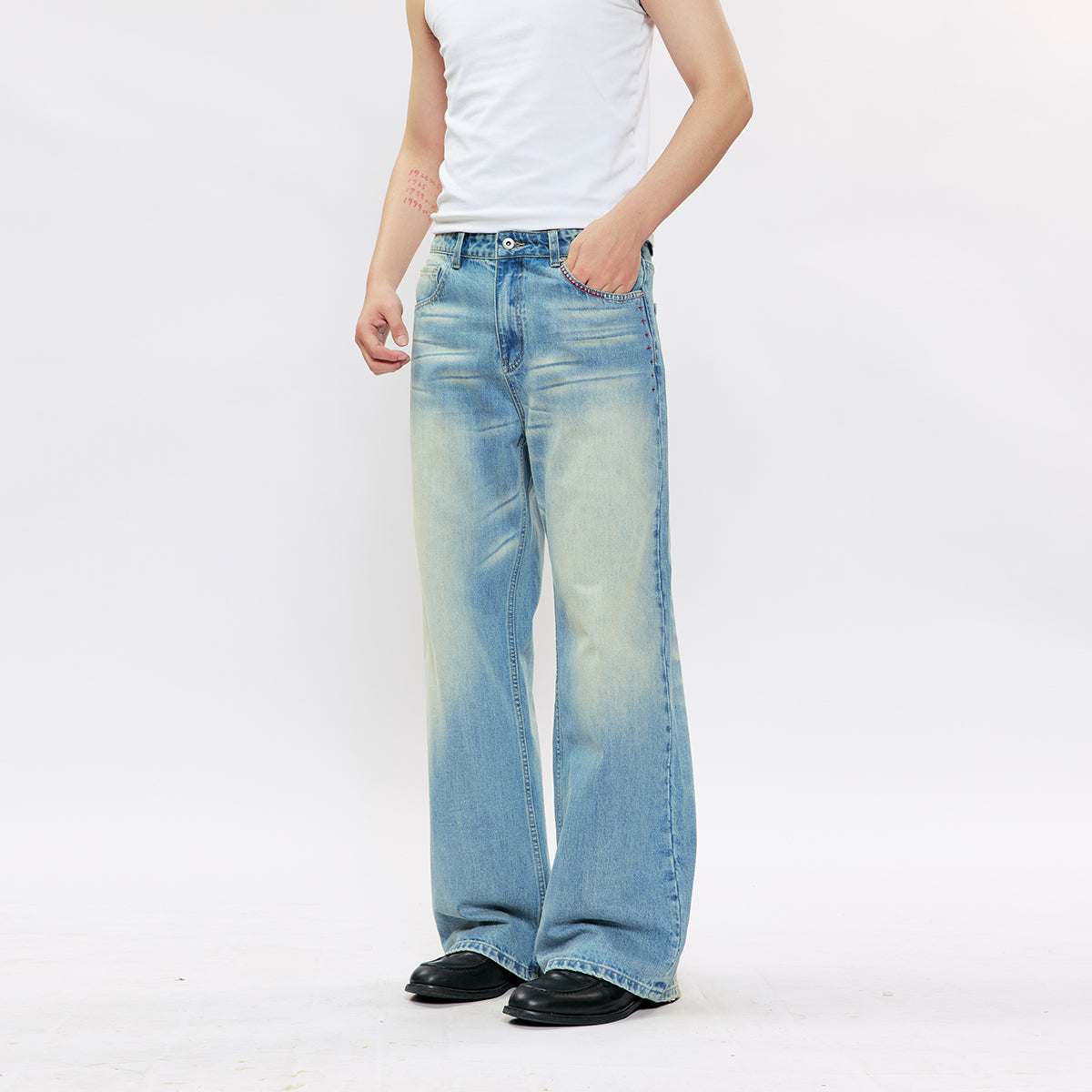 KREATE Ice Trace Embroidered Jeans